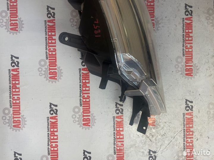 Фара левая Nissan Serena HFC26 MR20-DD 2014