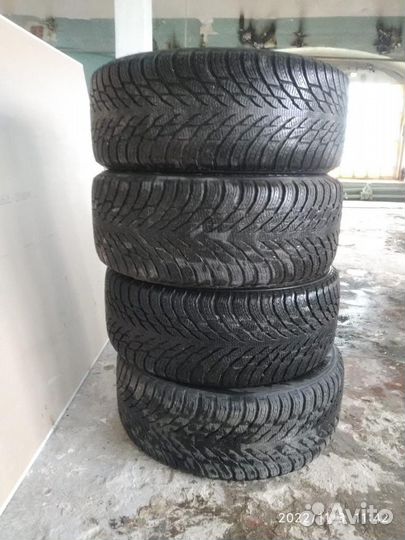 Nokian Tyres Hakkapeliitta R3 245/45 R18