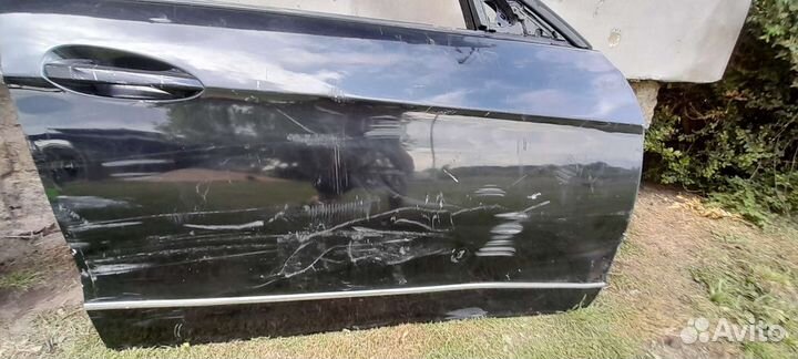 Двери правые на Mercedes E212
