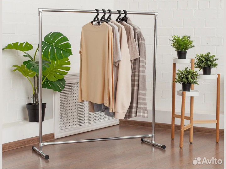 Вешалка напольная модель 880