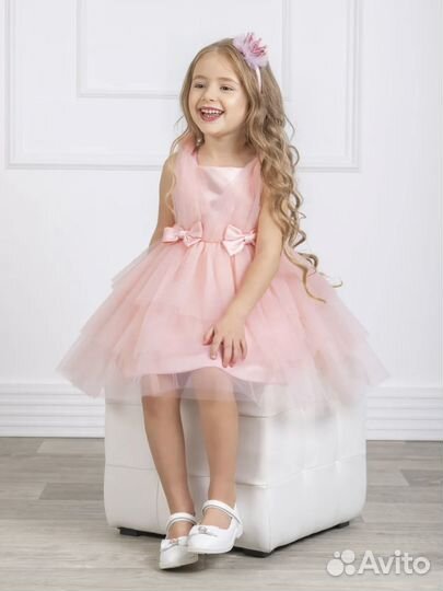 Нарядное платье для девочки 92-104