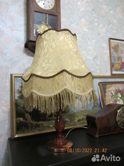 Настольная лампа старинная