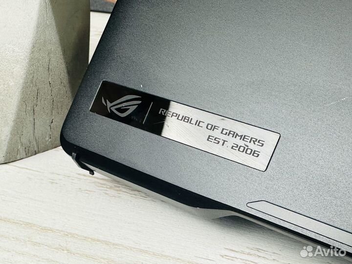 Asus Rog Zephyrus M16 i7 12700H 165Hz