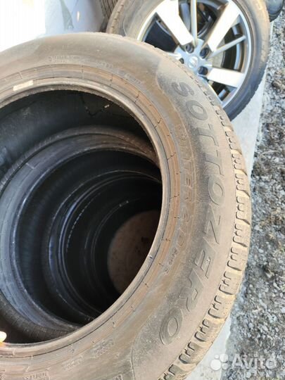 Pirelli Sottozero Winter 240 235/55 R17 99H