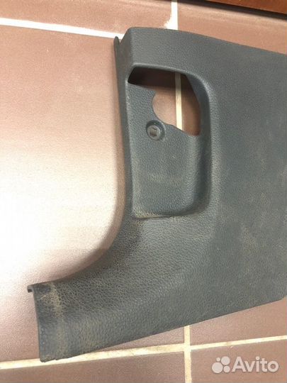 Обшивка стойки левая Volkswagen Polo sedan