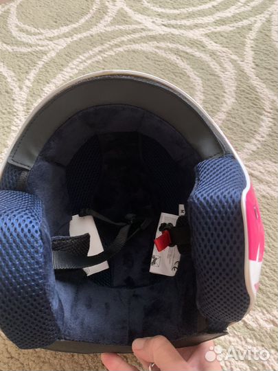 Горнолыжный шлем слаломный