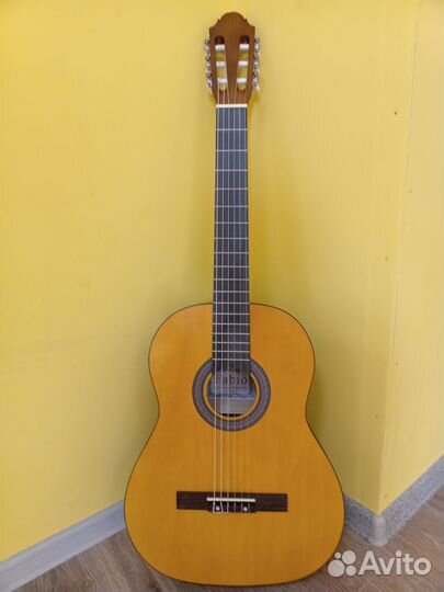 Гитара классическая