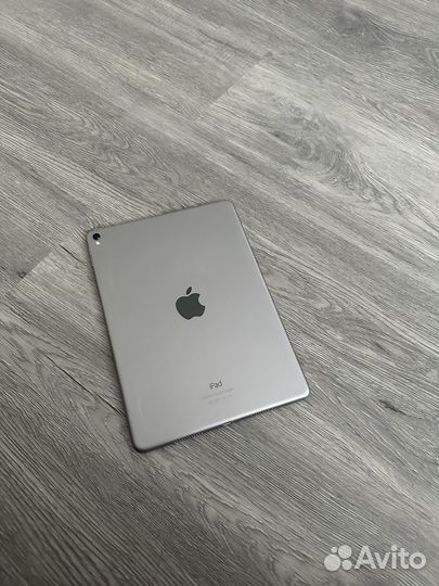 Apple iPad Pro 9.7 32 gb