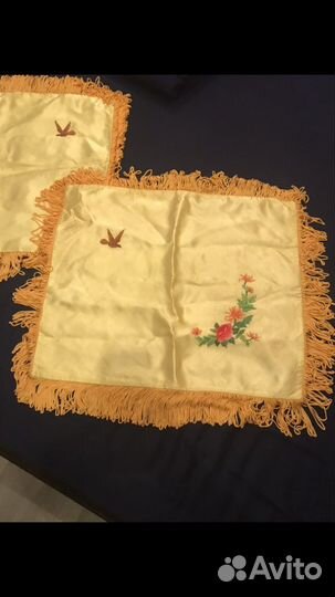 Шелковая наволочка с вышивкой.китай