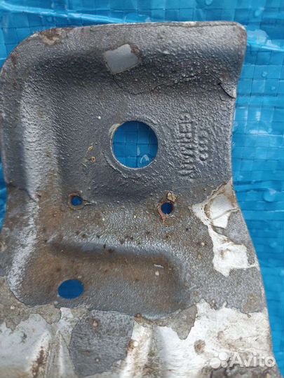 Переднее левое крыло Audi a6 c5