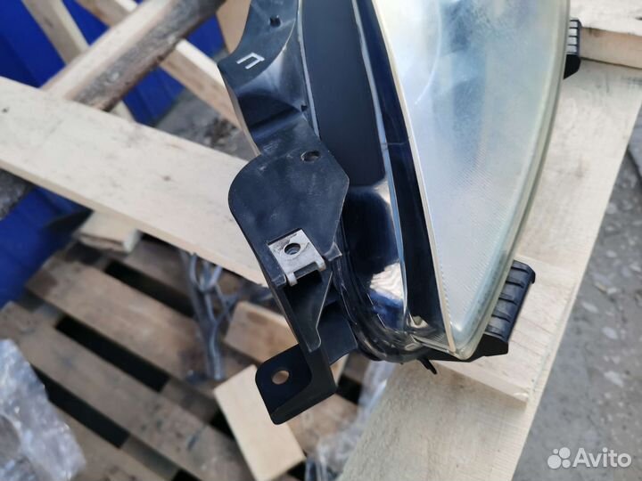 Фара левая mazda cx7 ксенон