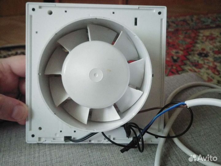Вентилятор вытяжной