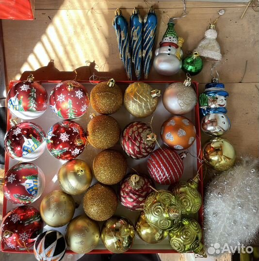 Елочные игрушки