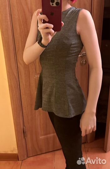 Блузка без рукавов XS