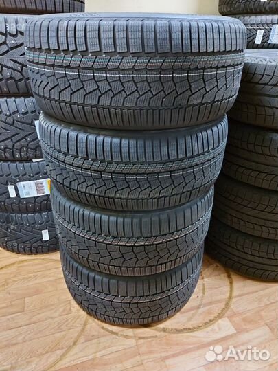 Continental ContiWinterContact TS 860S 285/40 R22 и 325/35 R22 W