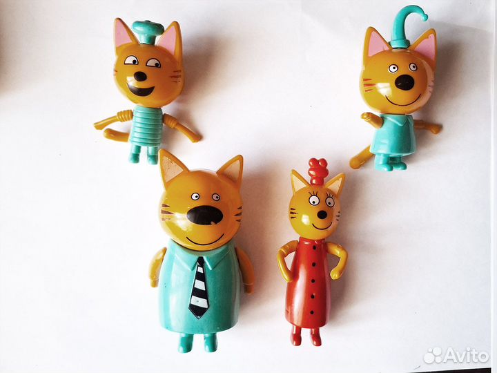 Игрушки из 3 кота и Щенячий патруль пакетом