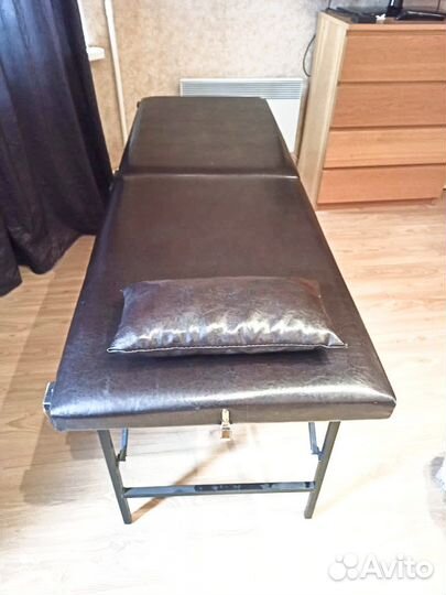 Массажный стол