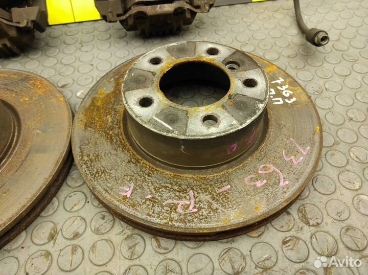 Тормозная система комплект передняя Bmw 323I E90