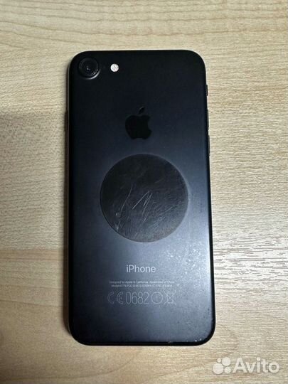 iPhone 7, 32 ГБ