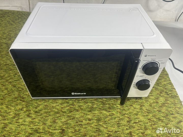 Микроволновая печь Sakura