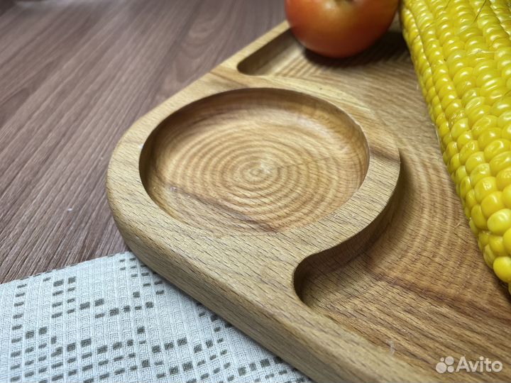 Менажница разделочная доска деревянная 270*270*25
