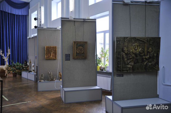 Резные картины из дерева