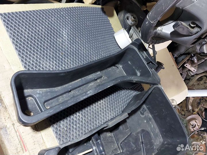 Ящики в багажник Geely Mk Cross 2014