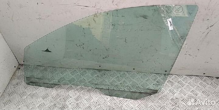 Стекло двери передней левой Ford Focus/Focus RS