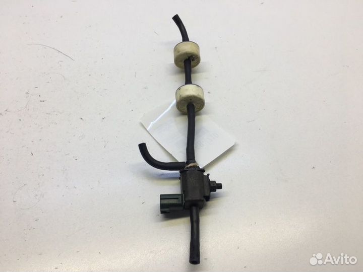 Клапан вакуумный Nissan Bluebird EU14 SR18DE 1997