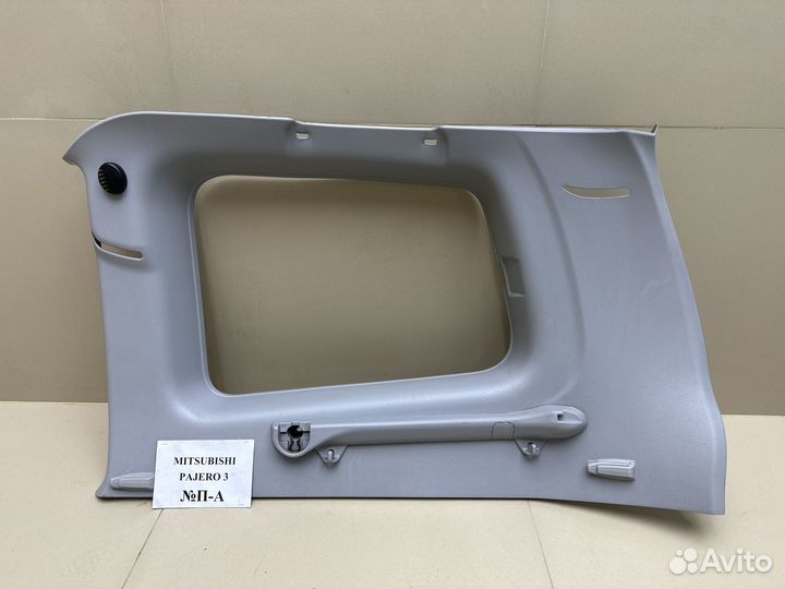 Обшивки багажника Mitsubishi Pajero 3