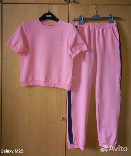 Костюм для девочки р. 152 11-12 лет