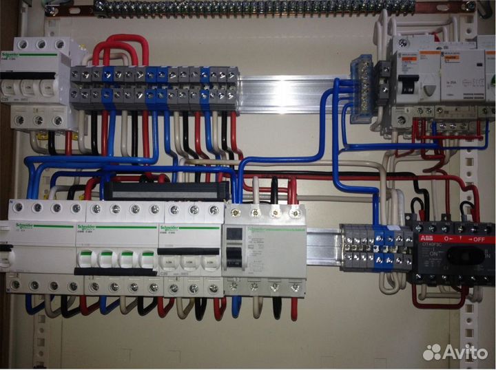 Услуги Электрика. Электрик