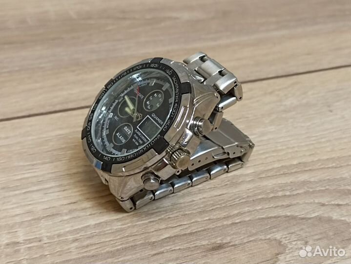 Наручные часы Water resistant