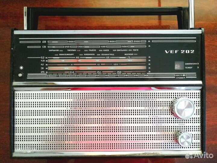 Радиоприемник VEF 202 СССР