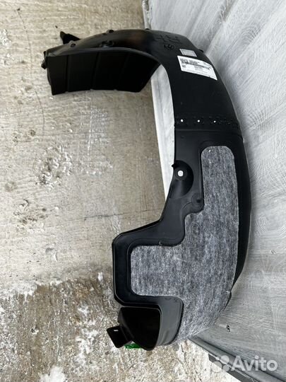 Подкрылок передний Hyundai Avanta