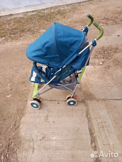 Прогулочная коляска трость