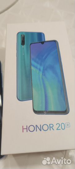 HONOR 20e, 4/64 ГБ