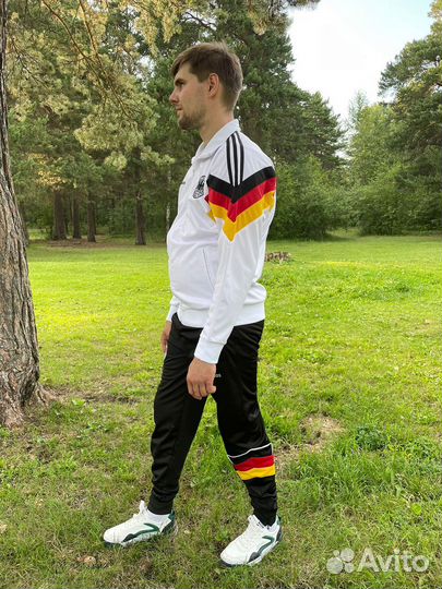 Костюм спортивный adidas 