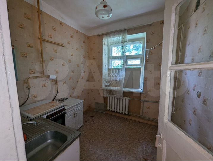 3-к. квартира, 82 м², 1/5 эт.