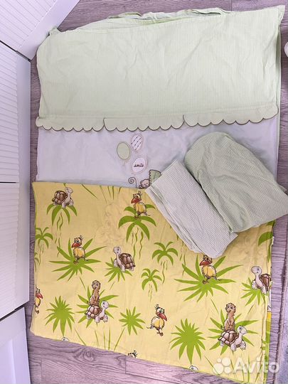 Постельное, одеяла и конверт для малышей