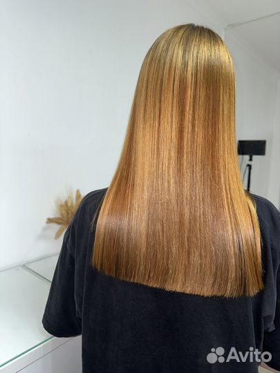Кератиновое выпрямление волос
