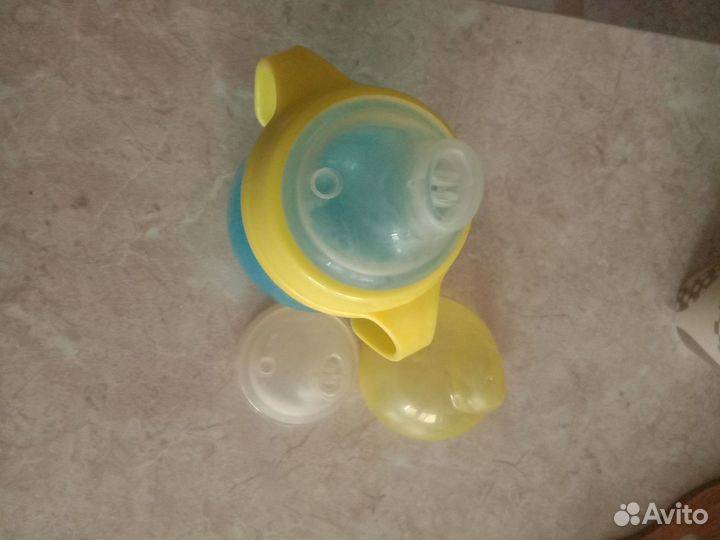 Бутылочки для кормления малыша