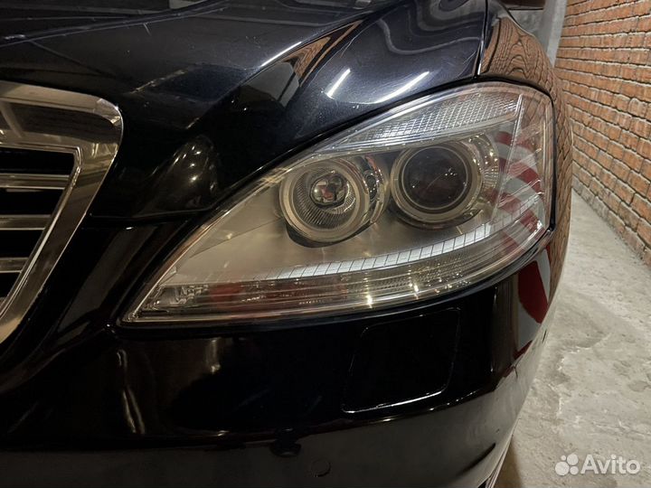 Оригинальные фары w221 рест встанут на дорест