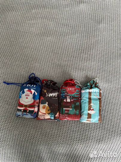 Новогодние носки в подарочной упаковке