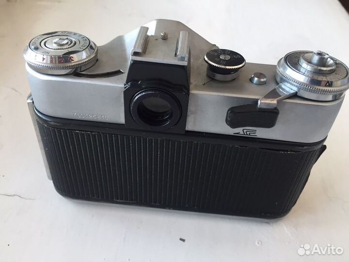 Плёночный фотоаппарат zenit -E