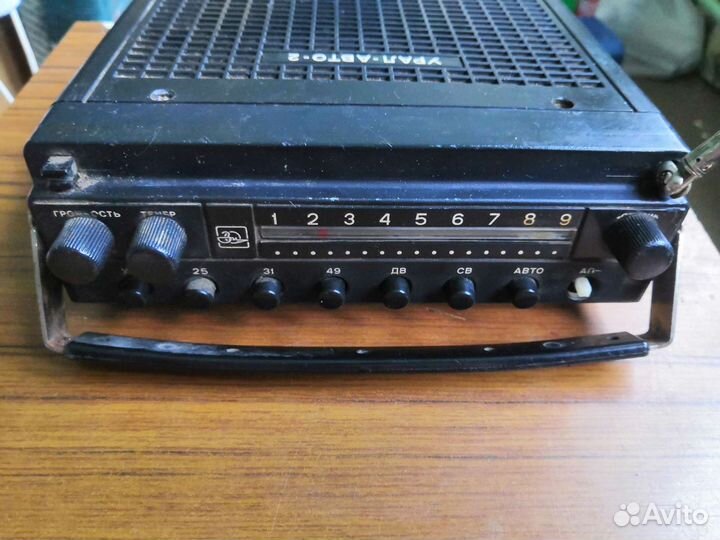 Авто радиоприемник