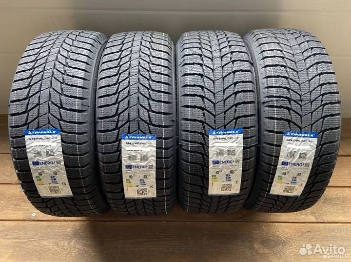 Triangle PL01 255/55 R19 111R