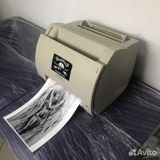 Принтер лазерный кенон 810