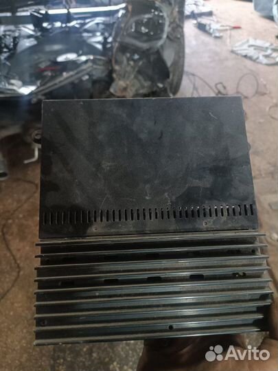 Усилитель звука Bmw X5 E53