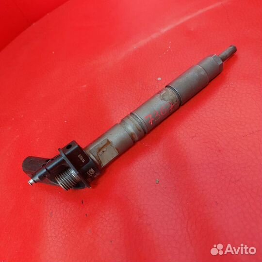 Мерседес 164, 203, 221, 251 форсунка топливная